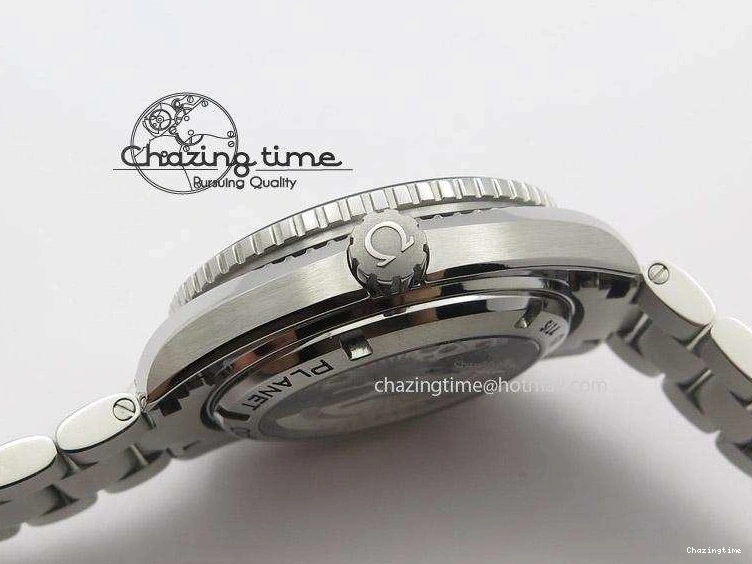 0119 Planet Ocean GMT 42mm V6F Best Edition Black Dial Silver Markers On SS Bracelet A Casual 8273